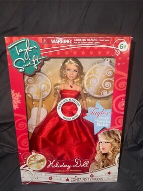 Taylor Swift Red Holiday Performance Collection Doll